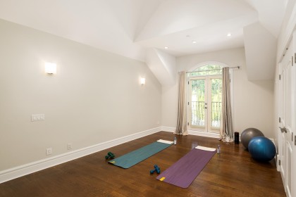Photo 35 at 2912 Mathers Avenue, Altamont, West Vancouver