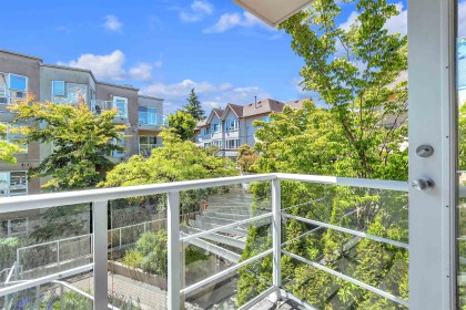 Photo 22 at 403 - 1818 W 6th Avenue, Kitsilano, Vancouver West