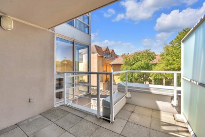 Photo 28 at 403 - 1818 W 6th Avenue, Kitsilano, Vancouver West
