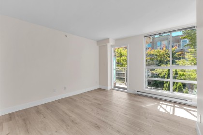 Photo 24 at 403 - 1818 W 6th Avenue, Kitsilano, Vancouver West