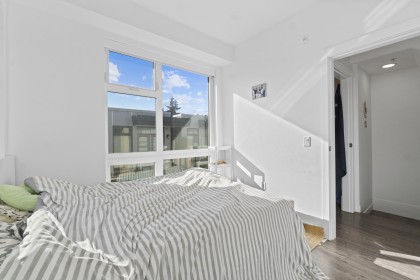 Photo 6 at 190 W 63rd Avenue, Marpole, Vancouver West
