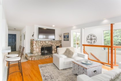 Photo 4 at 20 Oceanview Road, Lions Bay, West Vancouver