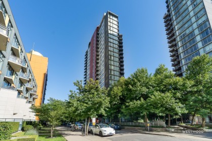 Photo 26 at 501 - 8 Smithe Mews, Vancouver West