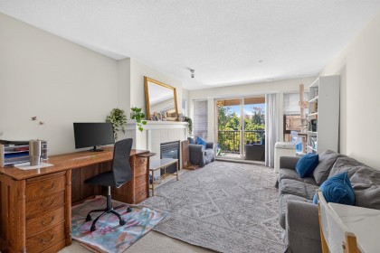 Photo 5 at 311 - 5725 Agronomy Road, University VW, Vancouver West