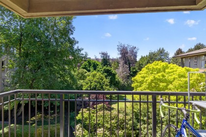 Photo 11 at 311 - 5725 Agronomy Road, University VW, Vancouver West