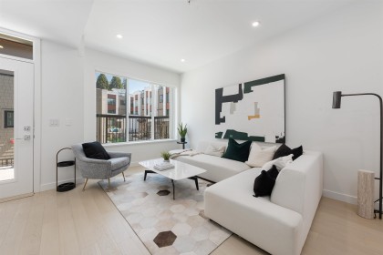 Photo 2 at 885 W 33rd Avenue, Cambie, Vancouver West