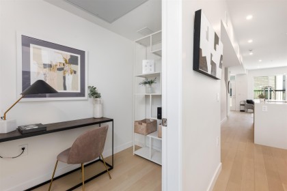 Photo 13 at 885 W 33rd Avenue, Cambie, Vancouver West