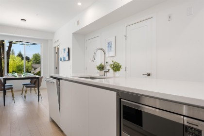 Photo 17 at 885 W 33rd Avenue, Cambie, Vancouver West