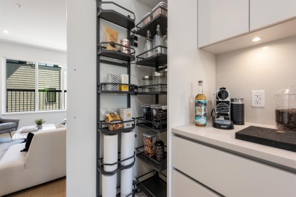 Photo 16 at 885 W 33rd Avenue, Cambie, Vancouver West