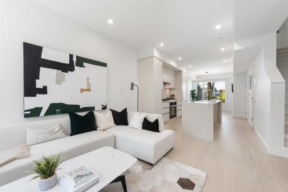 Photo 1 at 885 W 33rd Avenue, Cambie, Vancouver West