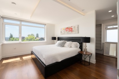 Photo 13 at 812 E 6th Street, Queensbury, North Vancouver