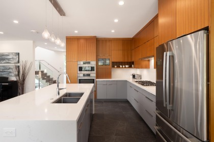 Photo 4 at 812 E 6th Street, Queensbury, North Vancouver