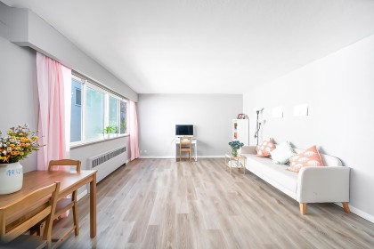 Photo 2 at 108 - 8622 Selkirk Street, Marpole, Vancouver West