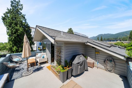 Photo 2 at 3 - 2118 Eastern Avenue, Central Lonsdale, North Vancouver