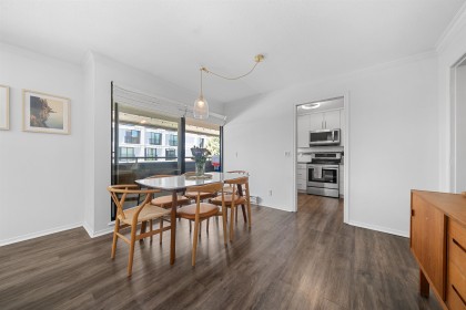 Photo 5 at 3 - 2118 Eastern Avenue, Central Lonsdale, North Vancouver