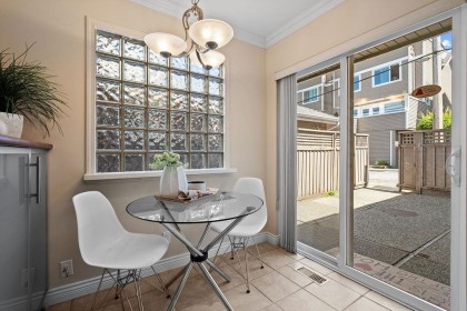 Photo 8 at 1 - 230 E Keith Road, Central Lonsdale, North Vancouver