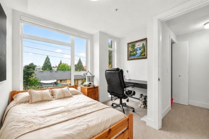 Photo 12 at 7601 Yukon Street, Marpole, Vancouver West