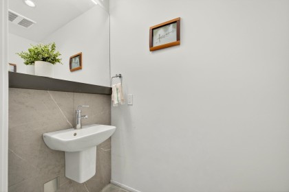 Photo 8 at 7601 Yukon Street, Marpole, Vancouver West