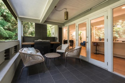 Photo 17 at 3841 Bayridge Avenue, Bayridge, West Vancouver