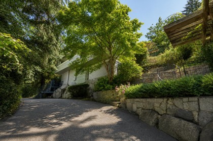 Photo 34 at 3841 Bayridge Avenue, Bayridge, West Vancouver