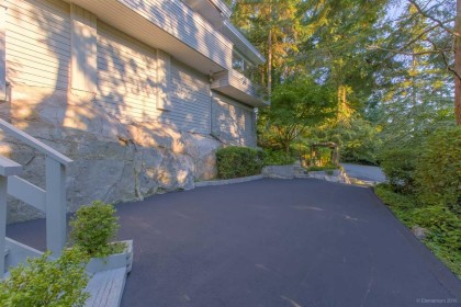 Photo 33 at 3841 Bayridge Avenue, Bayridge, West Vancouver