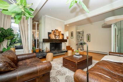 Photo 4 at 3841 Bayridge Avenue, Bayridge, West Vancouver