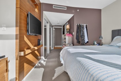 Photo 32 at 702 - 1205 W Hastings Street, Coal Harbour, Vancouver West