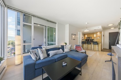 Photo 15 at 403 - 2528 Maple Street, Kitsilano, Vancouver West