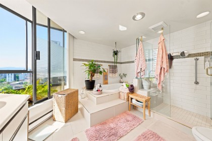 Photo 14 at 1601 - 738 Broughton Street, West End VW, Vancouver West