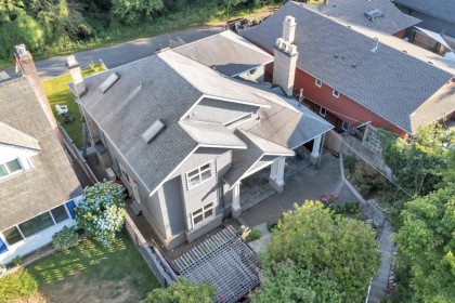 Photo 3 at 425 Tempe Crescent, Upper Lonsdale, North Vancouver