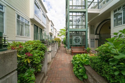 Photo 37 at 202 - 3727 W 10th Avenue, Point Grey, Vancouver West