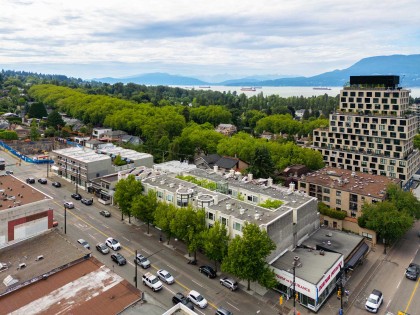 Photo 31 at 202 - 3727 W 10th Avenue, Point Grey, Vancouver West