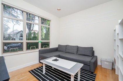 Photo 13 at 732 W 26th Avenue, Cambie, Vancouver West