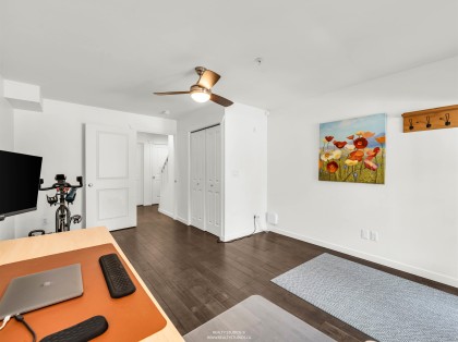 Photo 13 at 4 - 618 W 6th Avenue, Fairview VW, Vancouver West