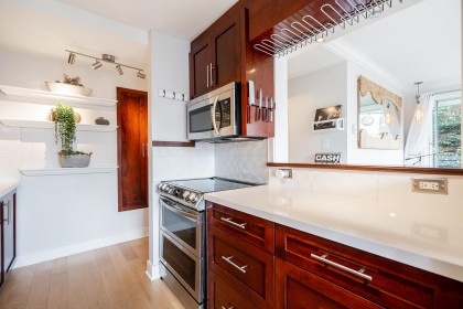 Photo 11 at 102 - 1530 Mariner Walk, False Creek, Vancouver West