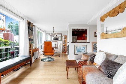 Photo 4 at 102 - 1530 Mariner Walk, False Creek, Vancouver West
