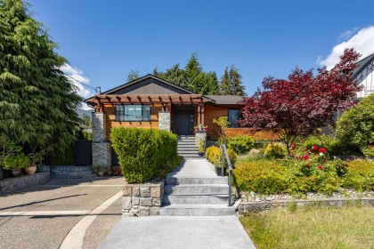 Photo 2 at 1706 Kilkenny Road, Westlynn Terrace, North Vancouver