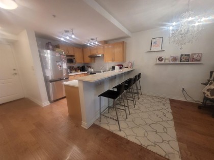 Photo 1 at 3068 W 4th Avenue, Kitsilano, Vancouver West