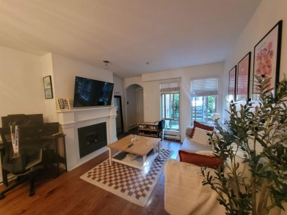 Photo 8 at 3068 W 4th Avenue, Kitsilano, Vancouver West