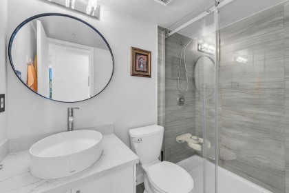 Photo 16 at 1706 - 1238 Melville Street, Coal Harbour, Vancouver West
