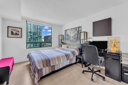 Photo 25 at 1706 - 1238 Melville Street, Coal Harbour, Vancouver West