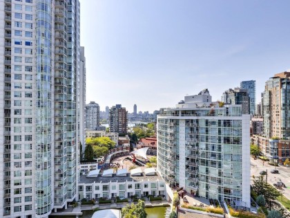 Photo 12 at 1708 - 198 Aquarius Mews, Yaletown, Vancouver West