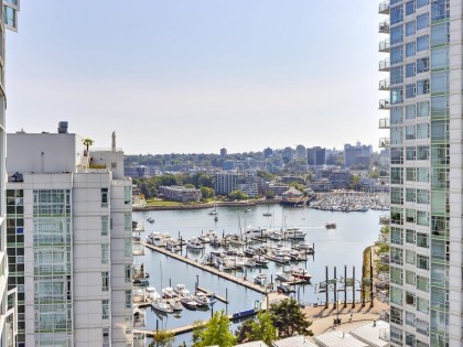 Photo 11 at 1708 - 198 Aquarius Mews, Yaletown, Vancouver West