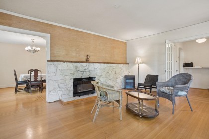 Photo 3 at 1844 Acadia Road, University VW, Vancouver West
