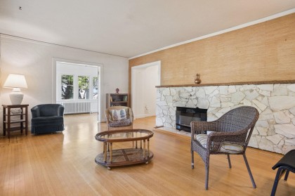 Photo 4 at 1844 Acadia Road, University VW, Vancouver West