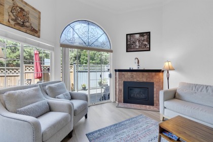 Photo 4 at 108 - 216 E 6th Street, Lower Lonsdale, North Vancouver