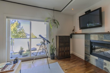 Photo 2 at 5 - 350 Centre Road, Lions Bay, West Vancouver