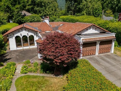 Photo 3 at 1110 Handsworth Road, Canyon Heights NV, North Vancouver