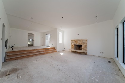 Photo 5 at 3974 W 10th Avenue, Point Grey, Vancouver West