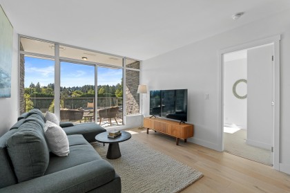 Photo 6 at 404 - 1210 E 27th Street, Lynn Valley, North Vancouver